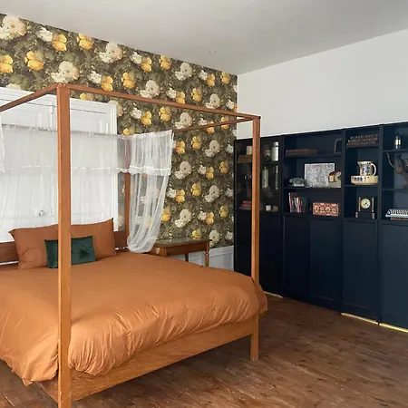 Chez Mary - Romance Chez Sir Guillaume *